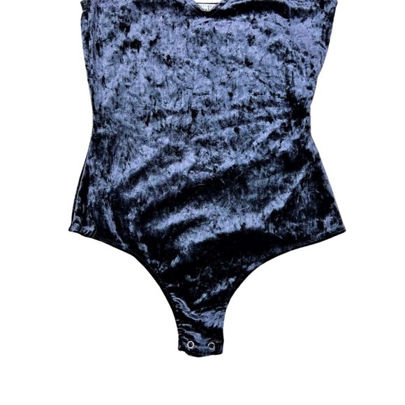 (Up To 50% Off SALE)  Streetwear Society Velous One Piece Bodysuit - Picture 3 of 3